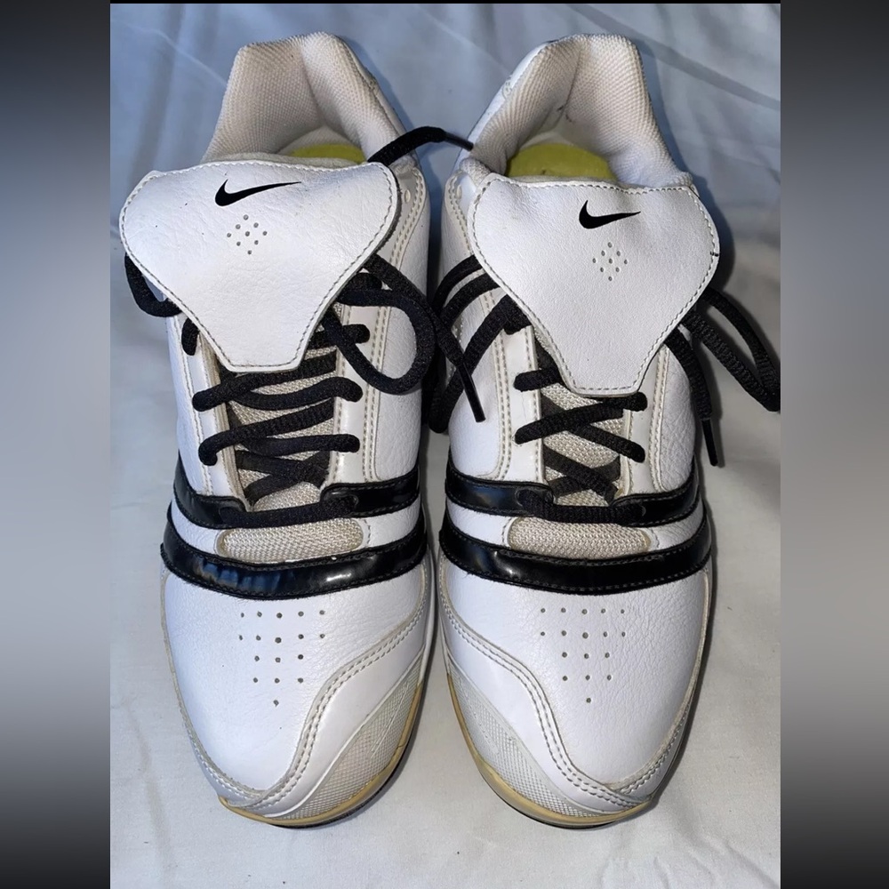 Nike Women’s Air Diamond PRO Baseball Shoes White 333783-101 Cleats SZ 9